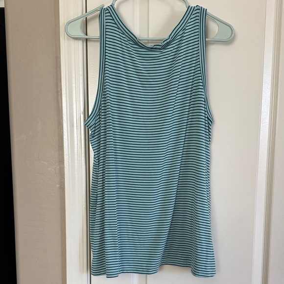 Old Navy Aqua Striped Tank Top / B9 - Picture 4 of 4